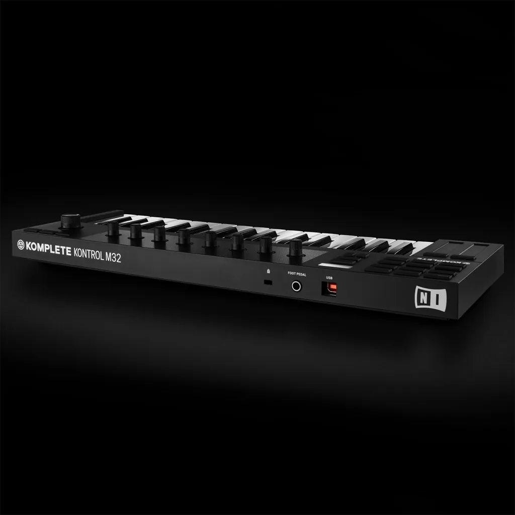 Native Instruments Komplete Kontrol M32 Clavier Maître MIDI Compact - 8