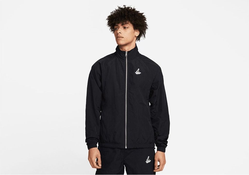 Jacken Nike Air Jordan Essential Statement Warmup DH9037010