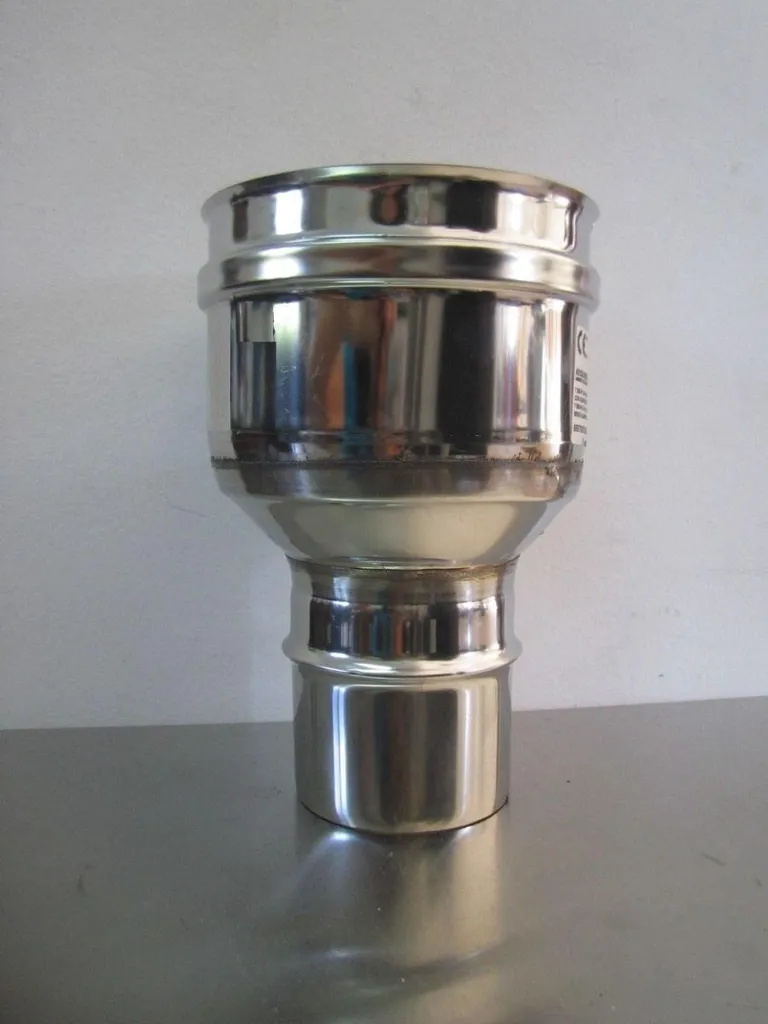 Réduction de conduit fumée inox Ø 150 F vers 200 M mm de haute précision