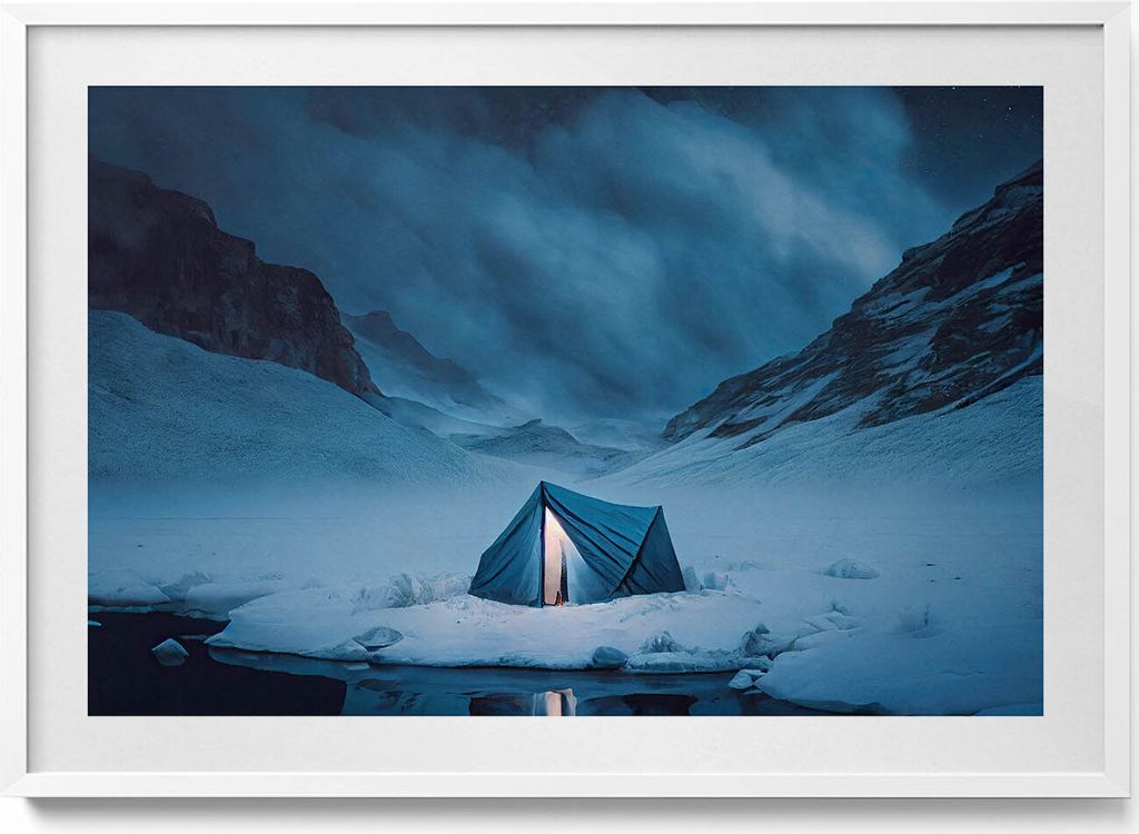 Zelt in den Bergen von Island– Wandbild mit Rahmen – Gerahmtes Bild – Wanddekoration – 100x70 cm – Weiß Rahmen