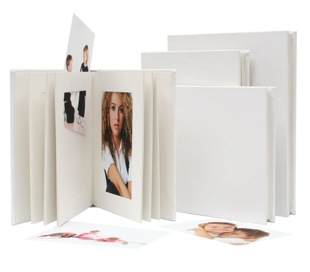 Petit album photo à pochettes blanc 10 vues 10x15 cm pour souvenirs