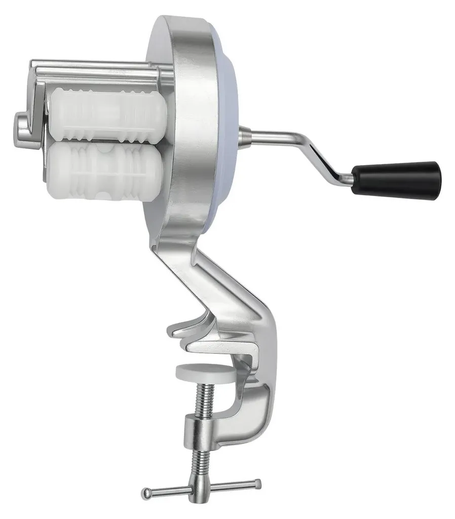 Machine à pâtes en aluminium argenté avec poignée confort ergonomique