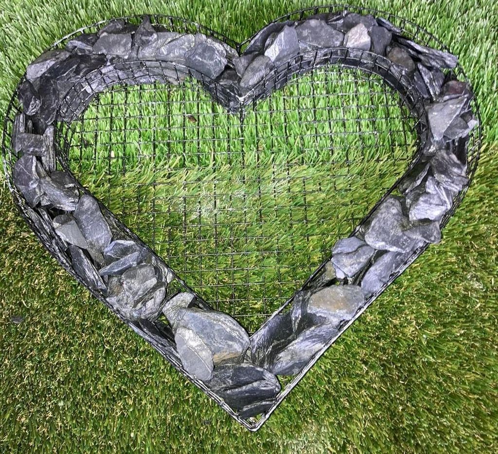 Herz Gitter Grabschmuck Grabgestaltung Gartendekoration mit Produktbild 