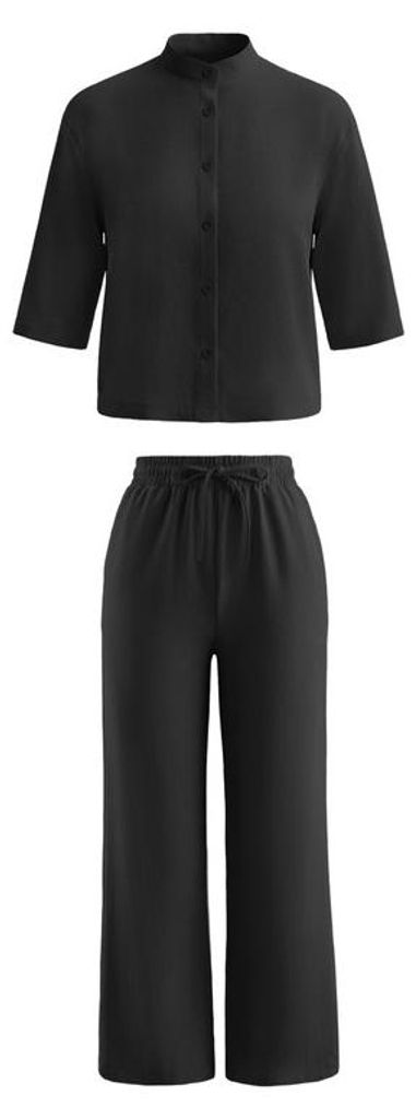 Zweiteiliges Loungewear-Set für Damen, bestehend aus Hemd und Hose.
