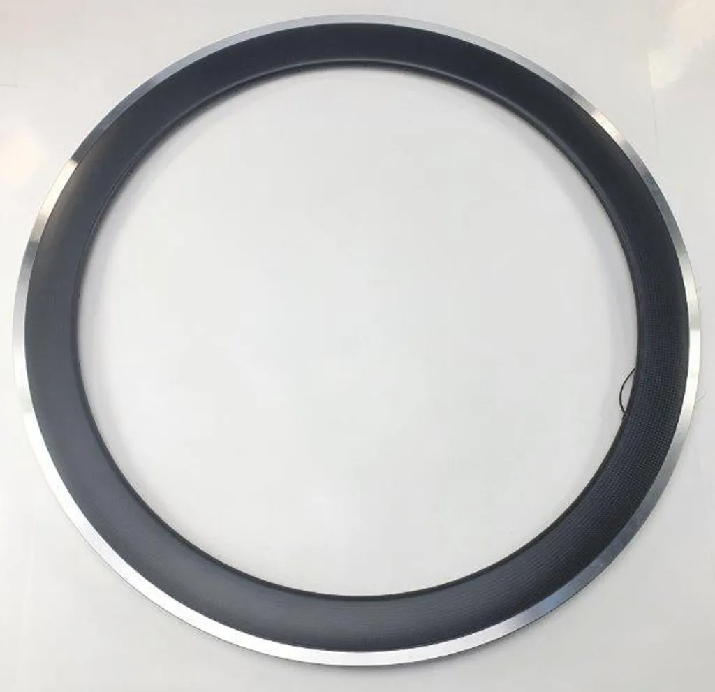 Pneu Edge 28x3.5 Anti-Friction 24g - Meilleur Rendement Route 14 50mm