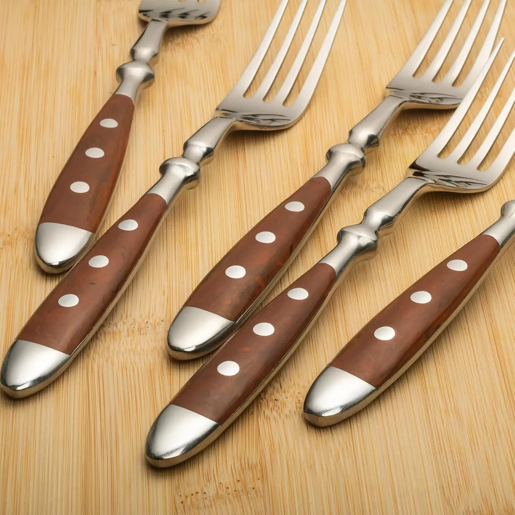Ménagère de 6 fourchettes de table en inox et manches noirs de 21cm