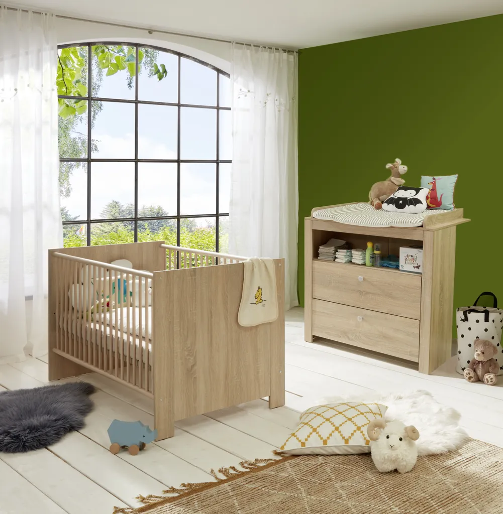 Aménager la Chambre Bébé avec l'Ensemble Olivia : Confort et Bois Clair