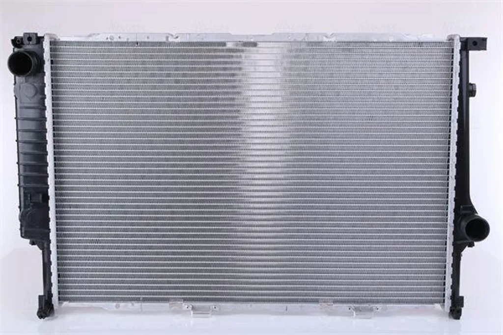Radiateur Moteur Nissens 60622A : Finissez-en avec la Surchauffe BMW E34