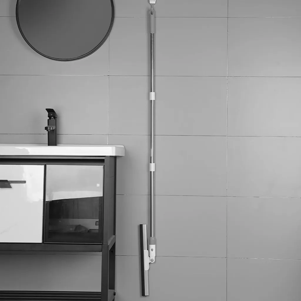 Laver les vitres sans effort avec le balai raclette Watertrekker
