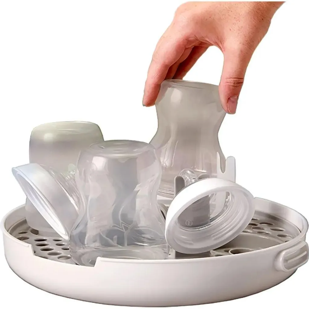 Dites Adieu aux Bactéries avec le Stérilisateur Micro-ondes Tommee Tippee