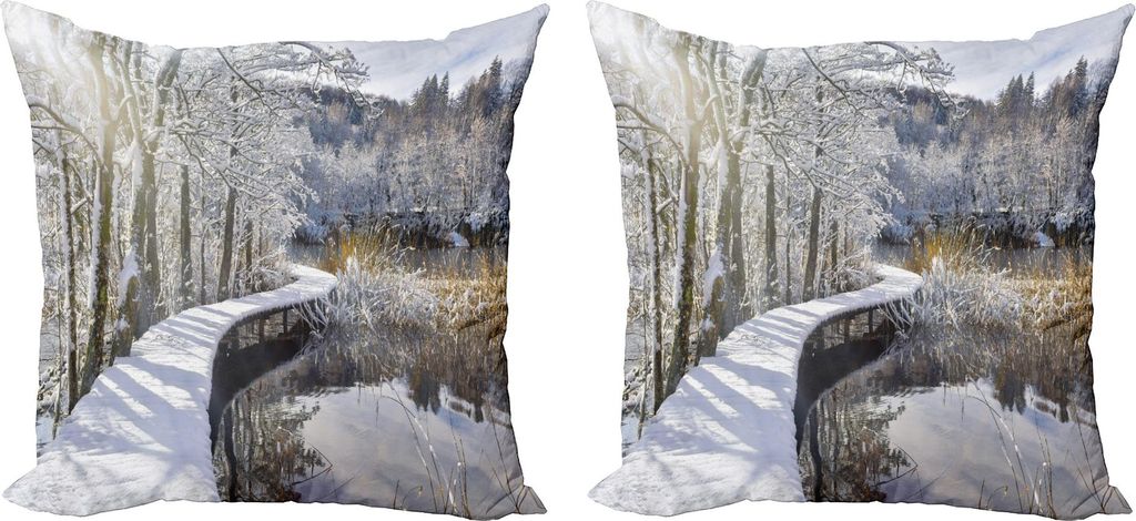ABAKUHAUS Winter Kissenbezug Set (2Stück), Echt Bild eines Schnee bedeckten Boardwalk in Wald mit See Schönen Reflexionen, 45 x 45 cm, Mehrfarbig
