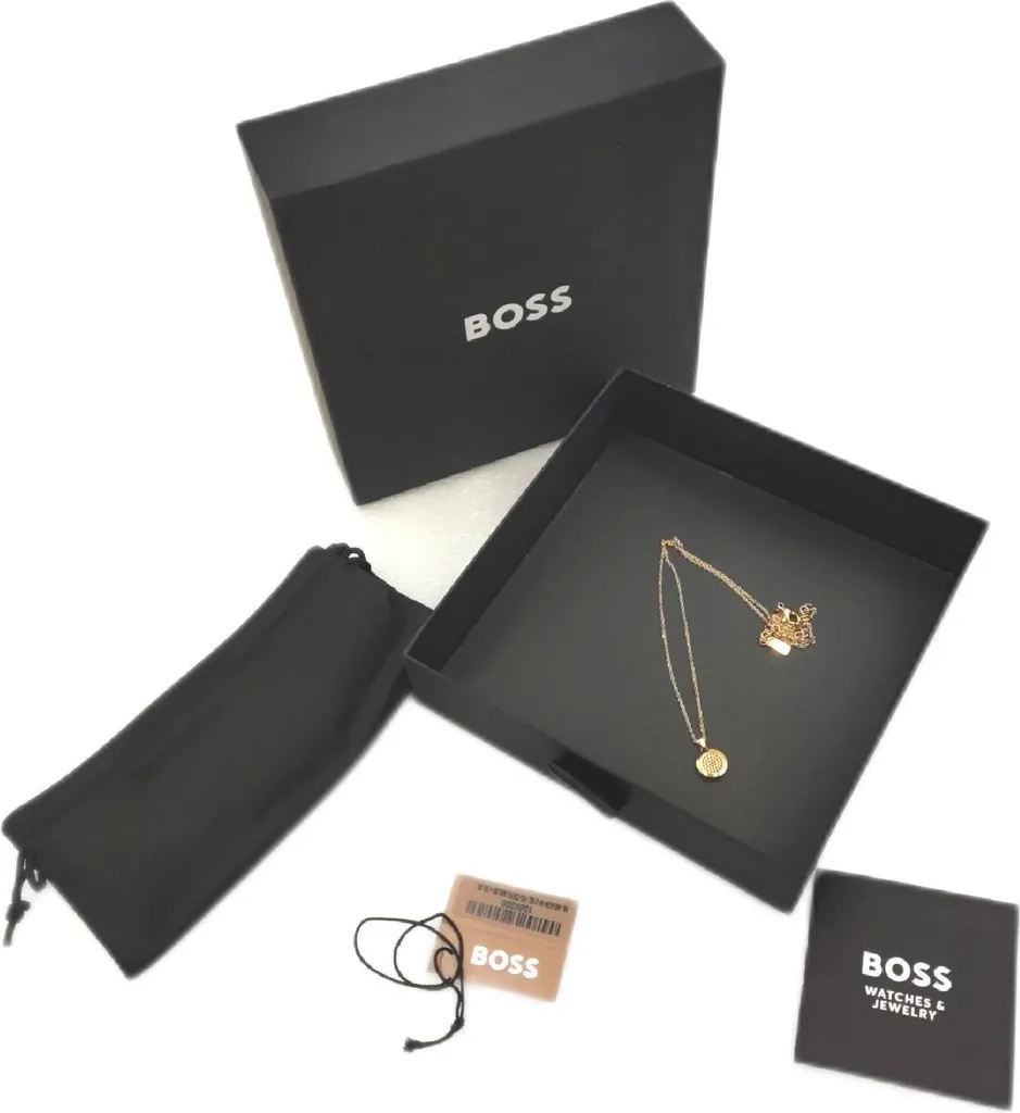 Collier Femme BOSS Médaillon Doré à l'Or Jaune, Finition Brillante 50cm