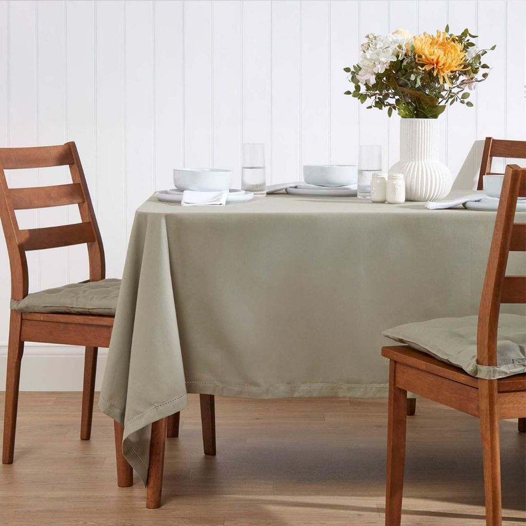 HOMESCAPES Tischdecke grau 137 x 228 cm, 100% Baumwolle