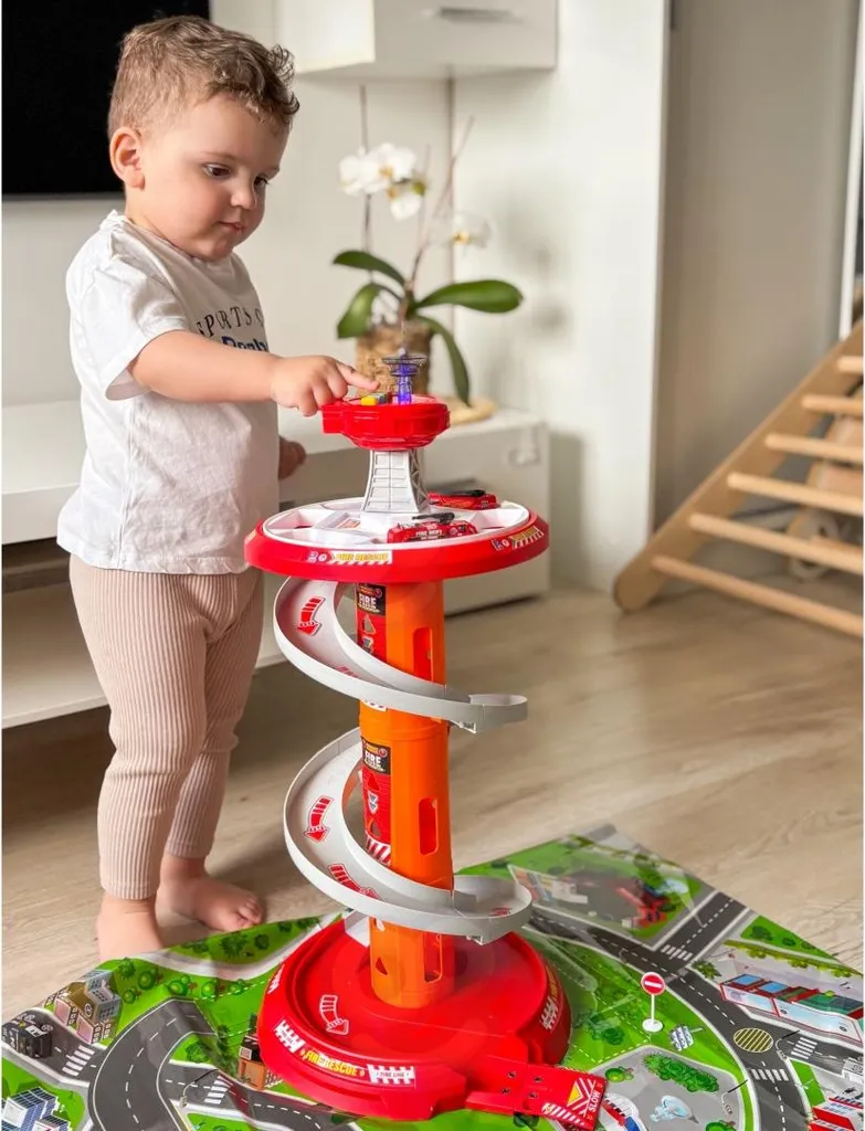 Garage voitures enfant compact : stop aux circuits encombrants - 3
