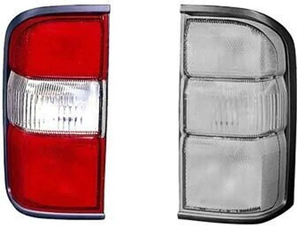 Remplacer feu arrière gauche NISSAN Patrol GR V Y61 - Pièce prête à monter