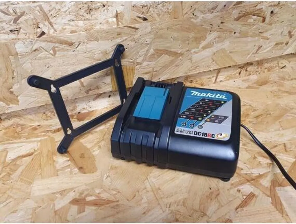 Support StealthMounts chargeur Makita DC18RC : rangement sécurisé - 2