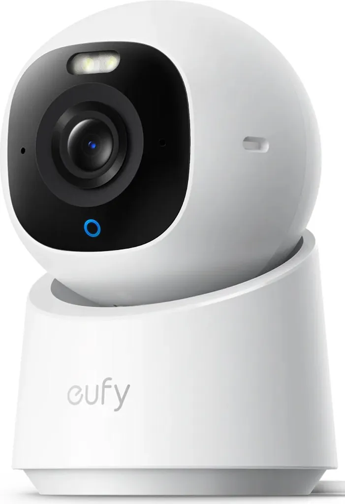 Caméra intérieure eufy E30 4K : évitez les angles morts avec la vue 360°