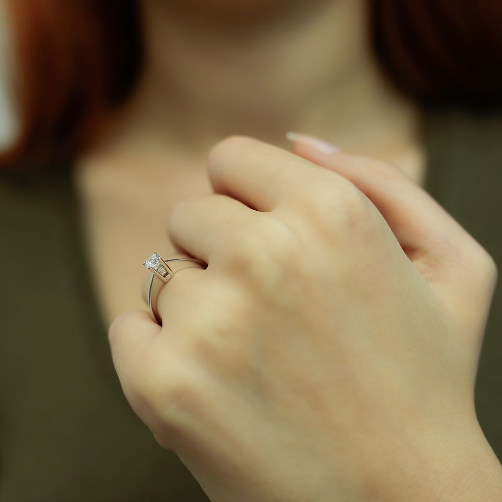 0,26 Carat Solitär Diamant Ring Meisterwerk 14 Karat Produktbild 