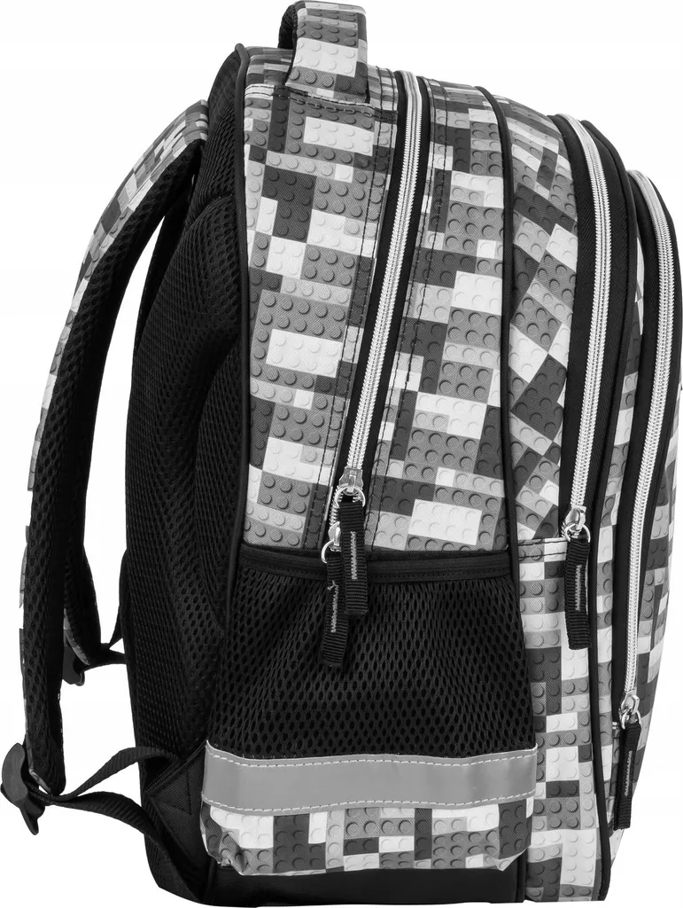 Recensione Zaino Derform Moro Military | Qualità e Comfort per lo Studio - 3