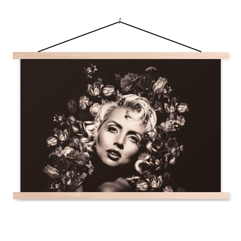 MuchoWow Textilposter Frau - Blume - Luxus 150x100 cm mit holzfarbenen Rahmen - Posters