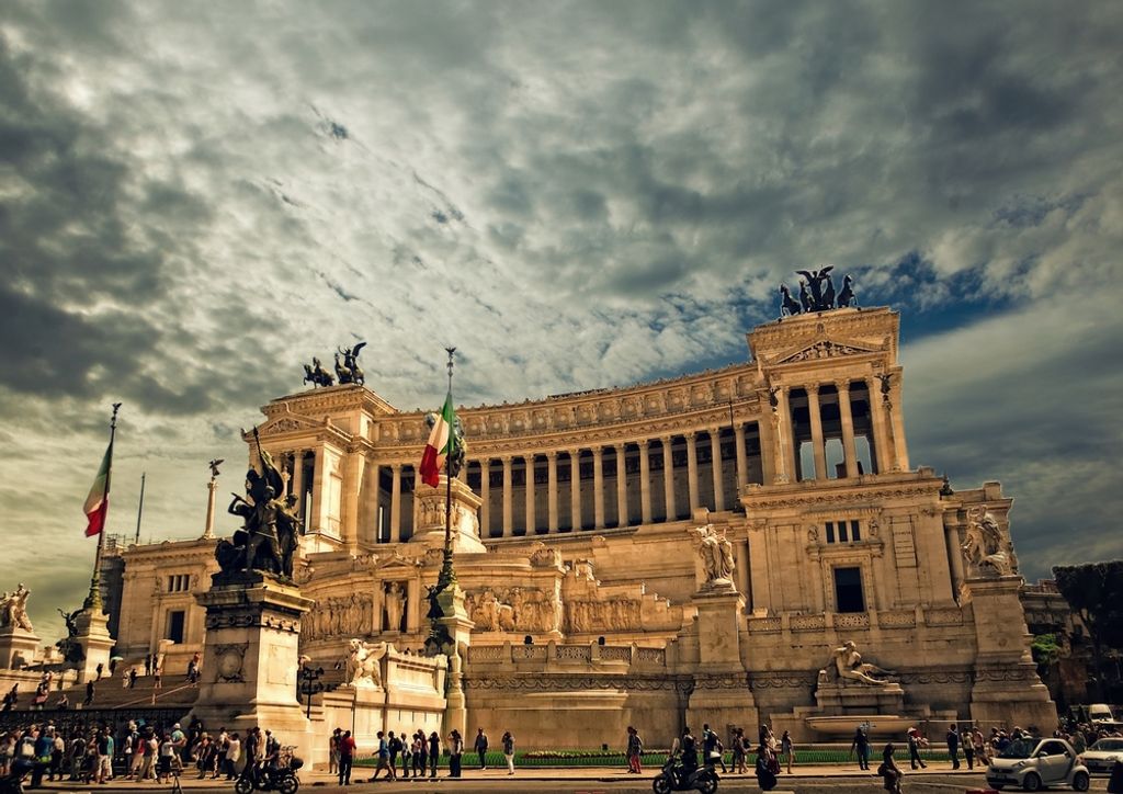 hansepuzzle 64716 - Piazza Venezia Puzzle, 260 Teile, Orte, 41,0 x 28,0cm mit hochwertiger Aufbewahrung, Kartonbox und wiederverschließbarem Beutel
