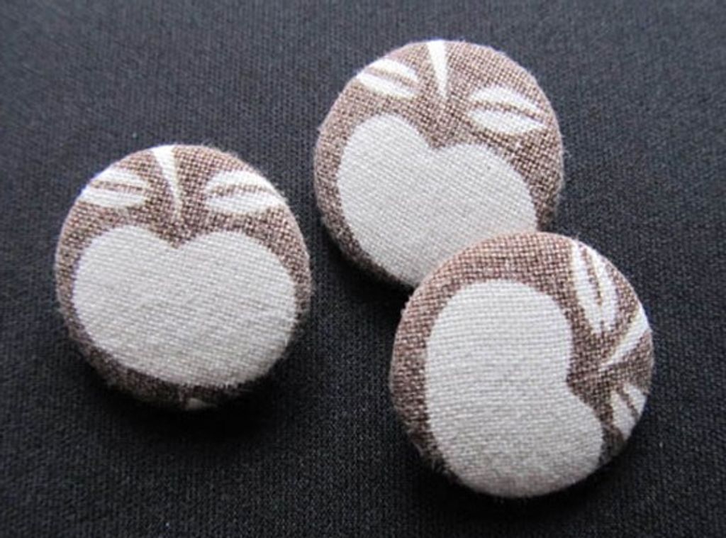 3x Set Stoffknöpfe Retro Knopf Knöpfe Stoff Miniblings 25mm Apfel Äpfel braun