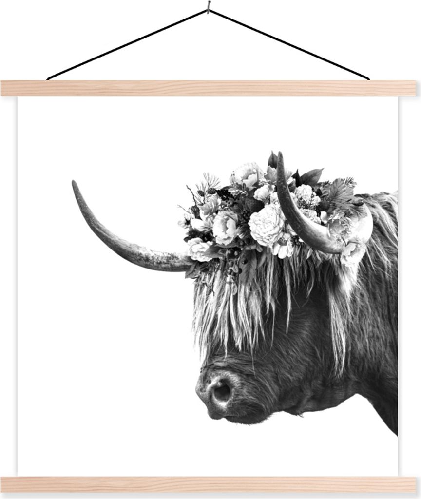 MuchoWow Textilposter Schottisches Hochlandrind - Blumen - Schwarz - Weiß 60x60 cm mit holzfarbenen Rahmen - Wanddekoration