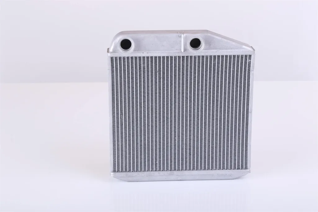 Réparer Fuite Chauffage FIAT 500L avec le Radiateur NISSENS 707213