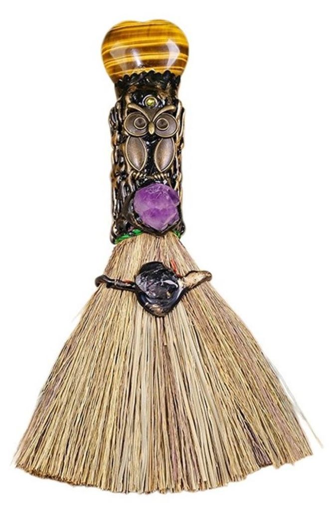 INF Kristallherz Mini Besen Tigerauge Multicolor 18cm x 7cm x 3cm