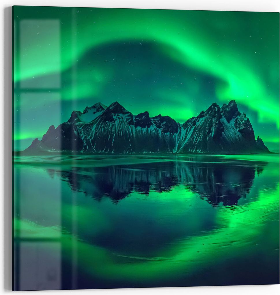 DEQORI Glasbild Echtglas 50x50 cm 'Vestrahorn im Polarlicht' Wandbild Bild modern Deko