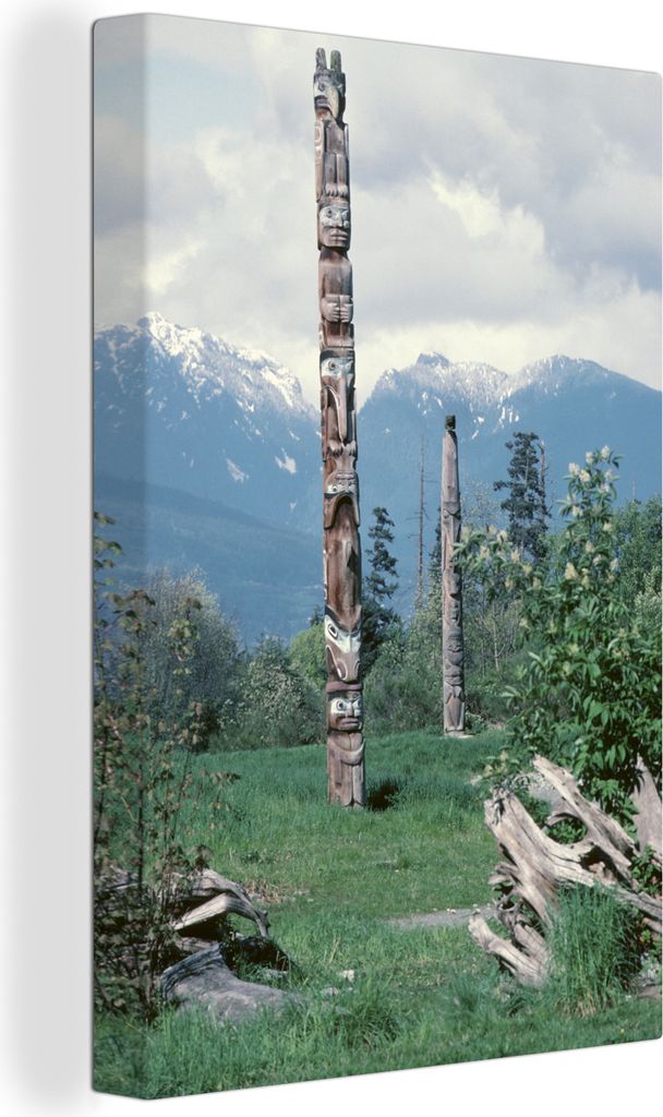OneMillionCanvasses - Leinwandbilder - 90x140 cm, Traditioneller Totempfahl auf der kanadischen Insel Haida Gwaii in British Columbia, Wandbilder...