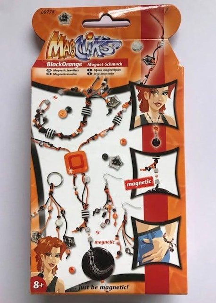 Revell darf Clicks-Schmuck herstellen