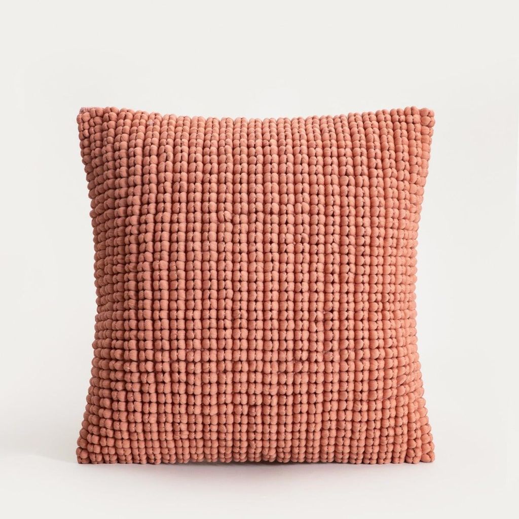 HOMLA ASHA Kissenbezug dunkelbeige mit dekorativer Schlingenbindung 45x45cm