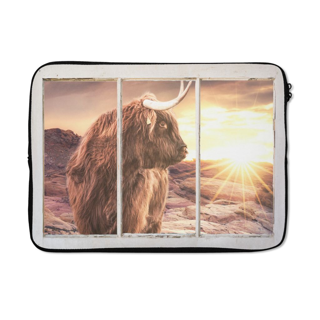 MuchoWow Laptop Hülle 14 ZollSchottischer Highlander - Aussicht - Sonnenuntergang Laptoptasche - Laptoptasche - Stoßsicher - Schutzhaube