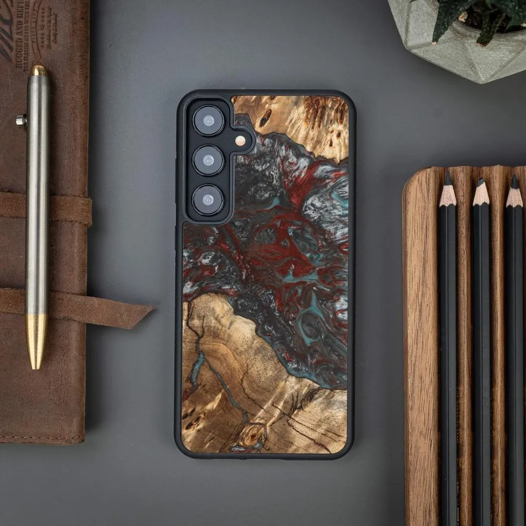 Bewood Cover unica per Samsung Galaxy S24 Plus - Pianeti - Plutone - 2