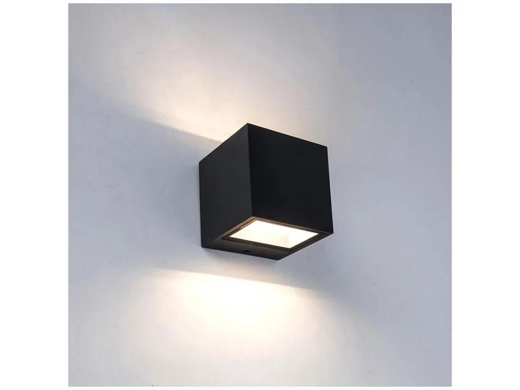 Applique extérieure robuste GEMINI Lutec noire contre l'humidité façade