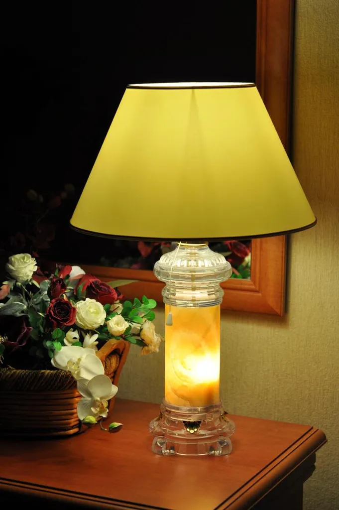 Lampe de table XXL design classique avec abat-jour large en tissu