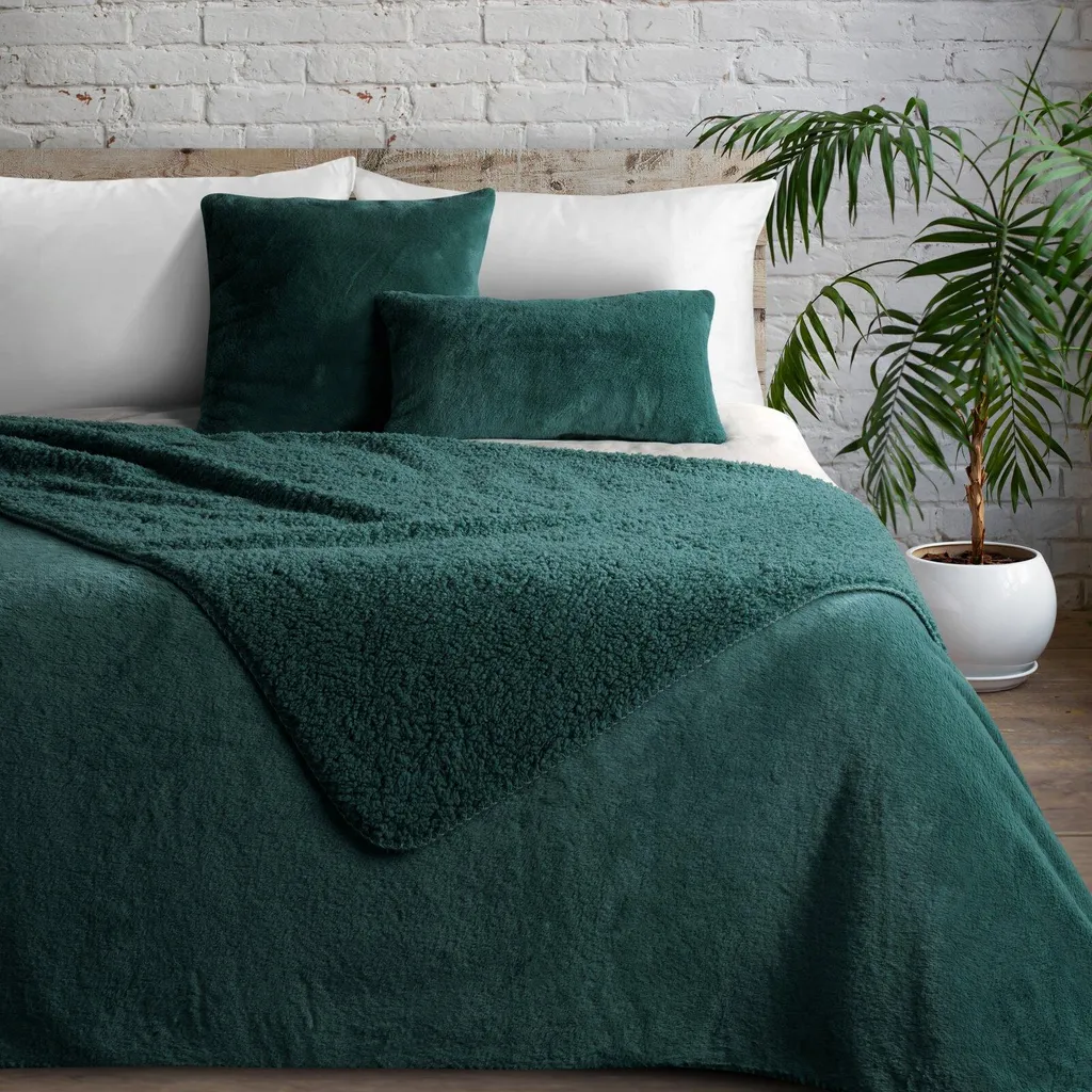 Eurofirany Copriletto Verde 220x240 - Trapunta Matrimoniale di Lusso