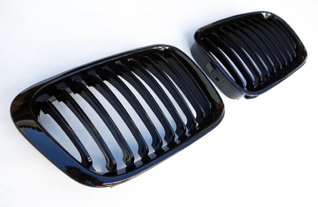 PREMIUM Kühlergrill Sport Grill Gitter Schwarz GLANZ für BMW 3er E46