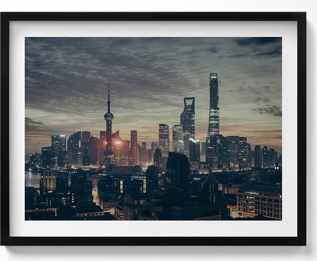 Shanghai-Panorama bei Nacht– Wandbild mit Rahmen – Gerahmtes Bild – Wanddekoration – 80x60 cm – Schwarz Rahmen
