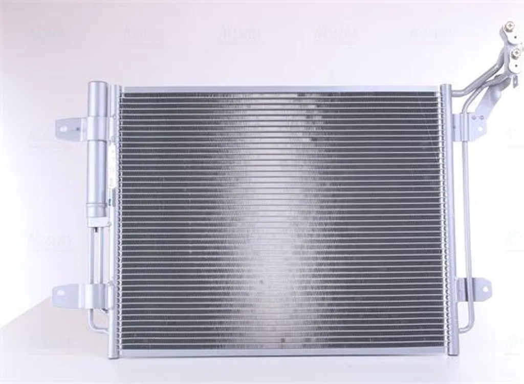 Nissens 940138 Condenseur de Climatisation 5N0820411C pour Tiguan
