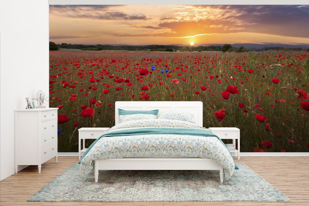 MuchoWow Fototapete für Wohnzimmer oder Schlafzimmer Wandtapete Vinyl Motivtapete Blaue Mohnblumen zwischen roten Mohnblumen - 395x220 cm - Tape...