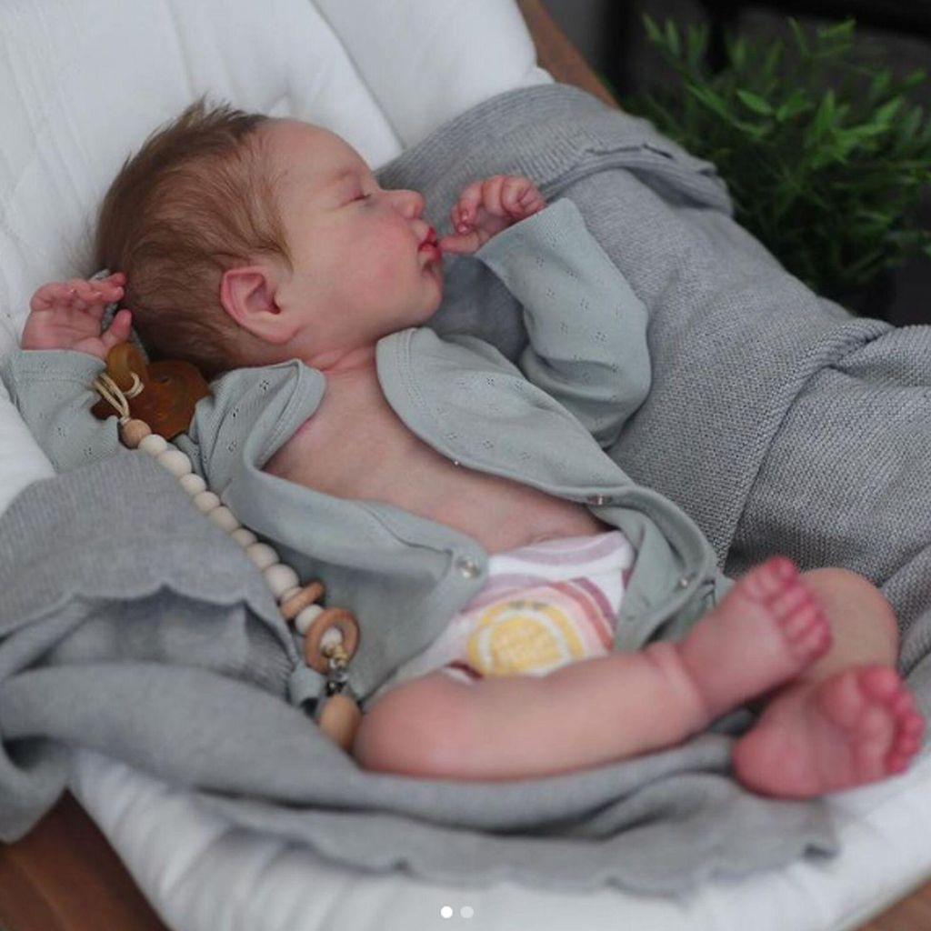 Ganz-Kleber-Mädchen Lebensechte Reborn-Babypuppe Ganzkörper Produktbild 