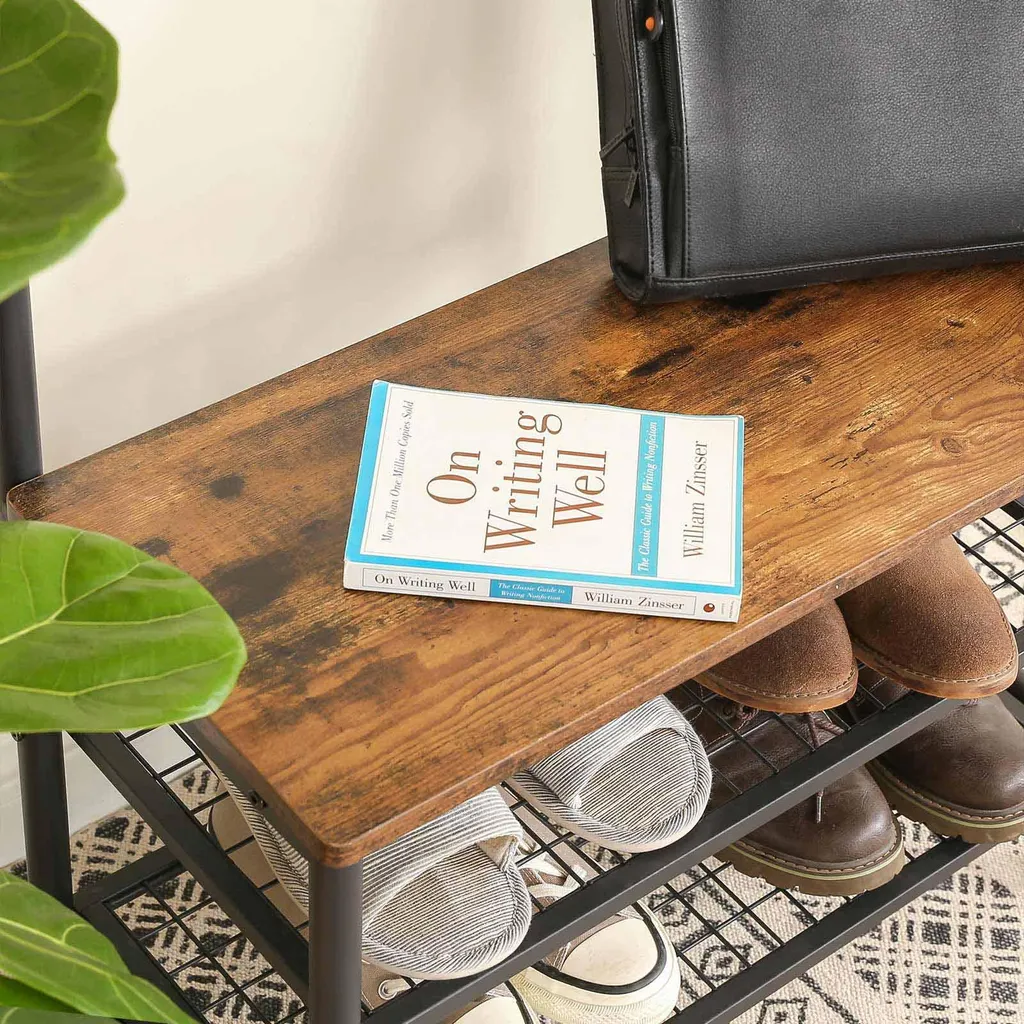 Armoire grillagée industrielle : la solution pour un rangement aéré - 5