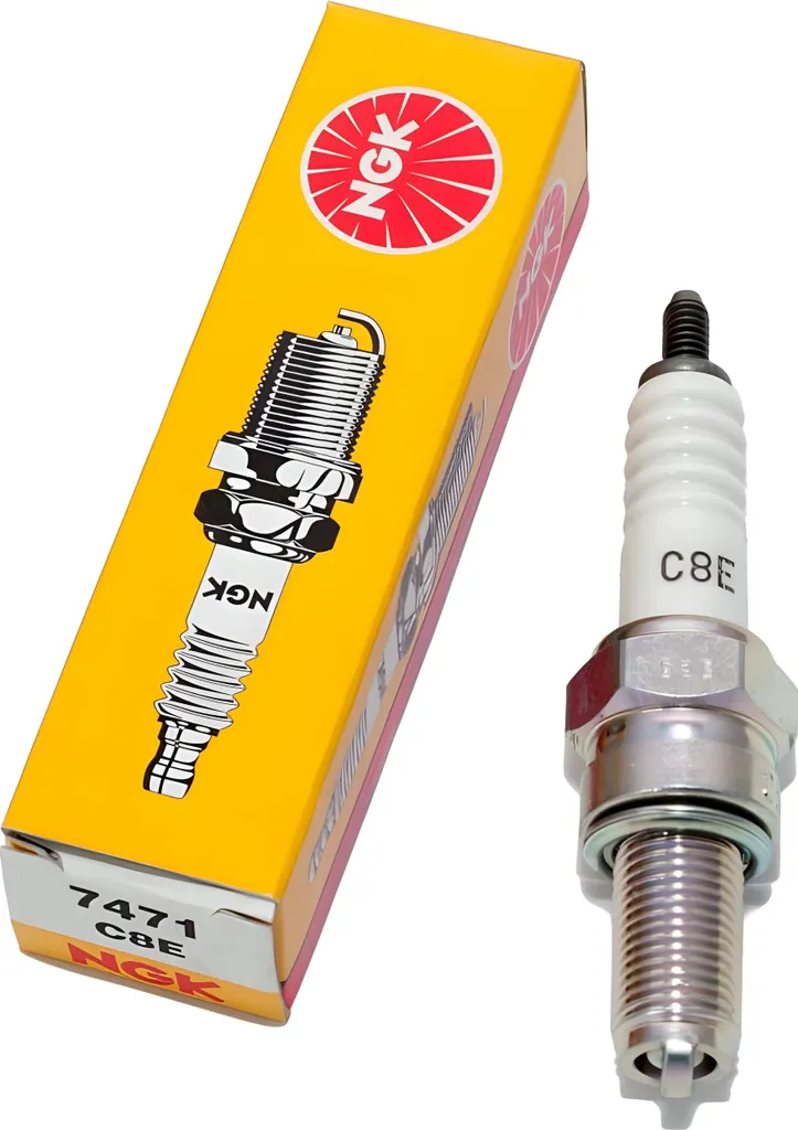 Set Candele NGK C8E (x4) - Ricambio Standard 7471 Alta Qualità