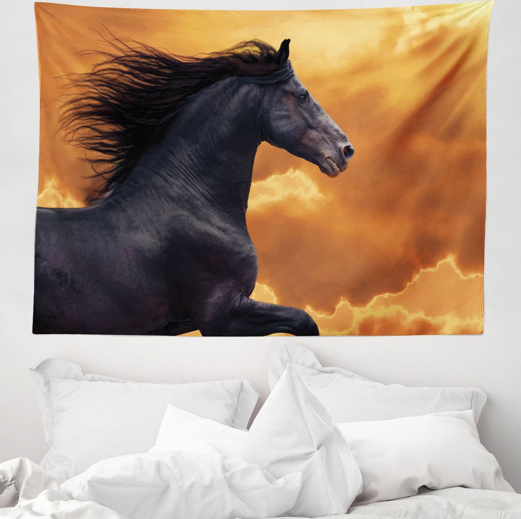 ABAKUHAUS Natur Wandteppich, Galloping Friese aus Weiches Mikrofaser Stoff Waschbar ohne Verblassen Digitaldruck, 150 x 110 cm, Schwarz Orange