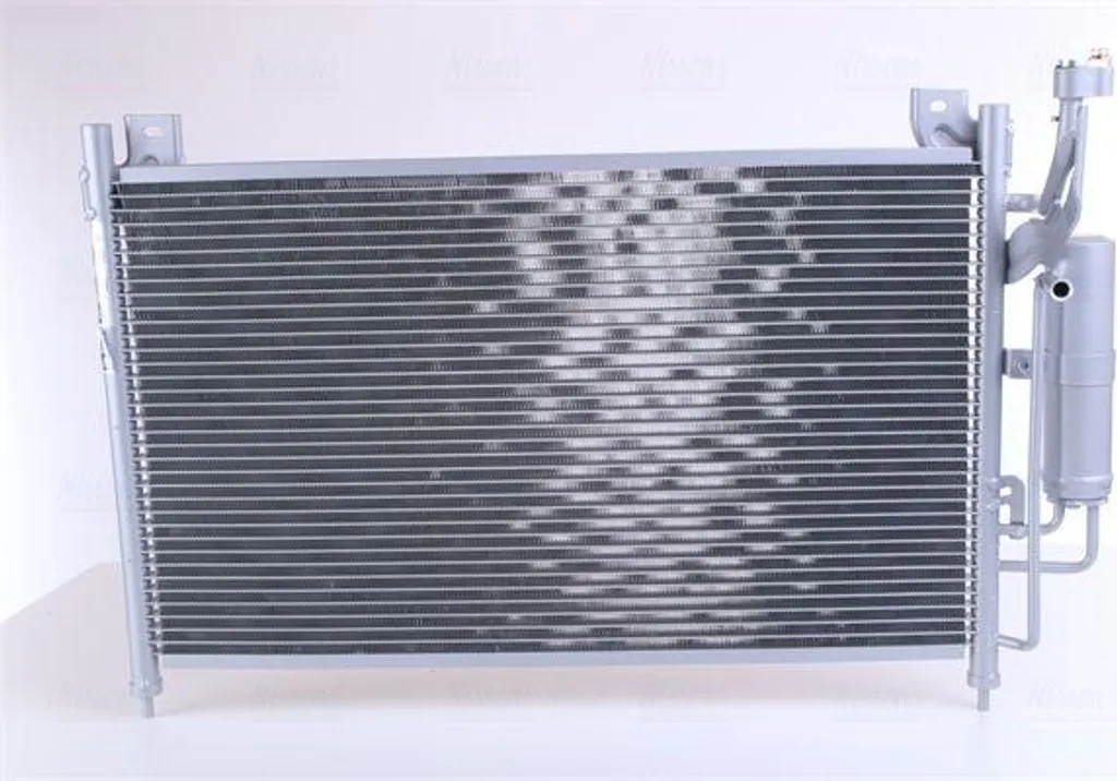 Condenseur Nissens 940033 avec bouteille Mazda 2 Qualité OE Durable