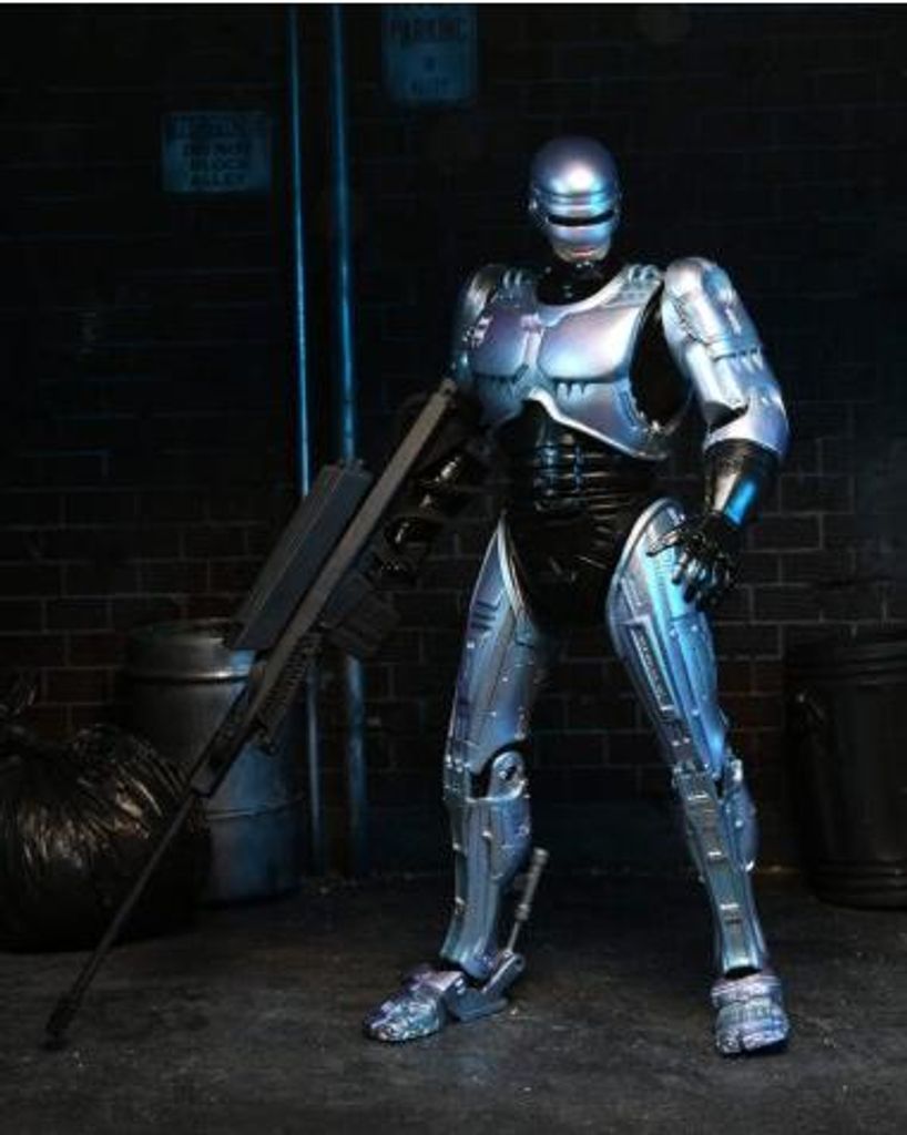 RoboCop figurine Ultimate Battle Damaged RoboCop with Chair 18 cm - La Boutique du Sorcier