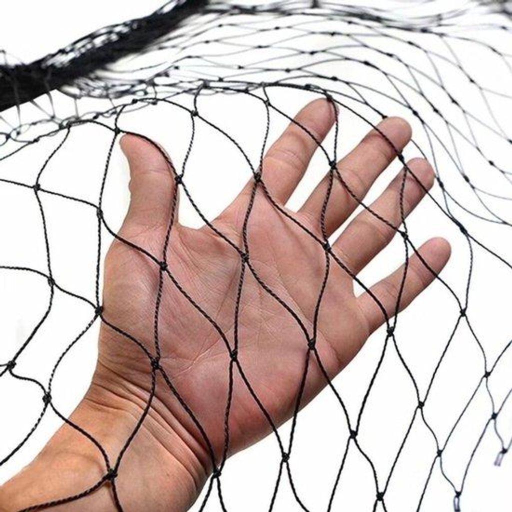 Vogelnet wird entfernt, da es der Produktmarke entspricht. Nylon wird in Deutsch als "Nylon" übersetzt. Maaswijdte wird in Deutsch als "Maschenwei...