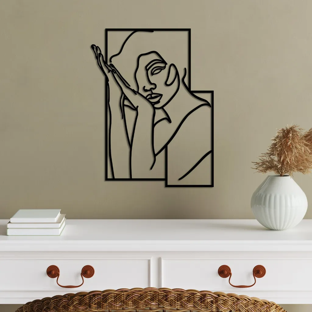Wallity Donna 2: L'Arte in Metallo Nero per la Tua Casa | 50x38